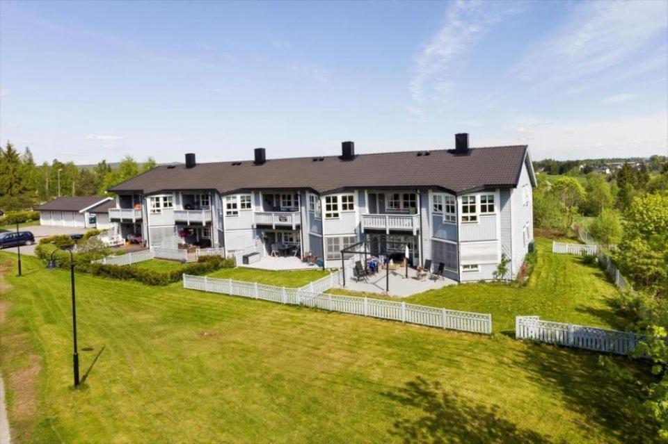 Les Home Gjerdrum ภายนอก รูปภาพ